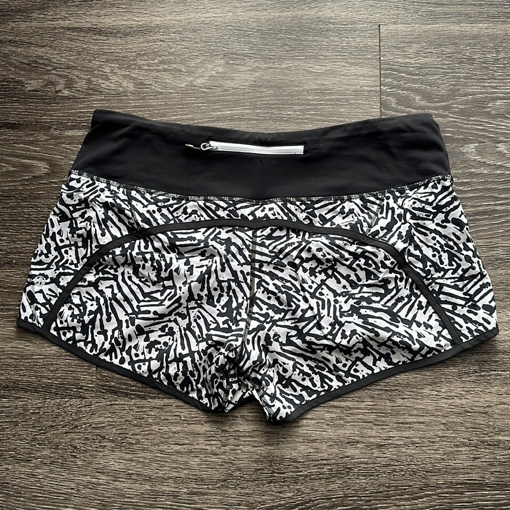 Lululemon Speed-Up High Rise Lined Short - Picture 2 of 4
